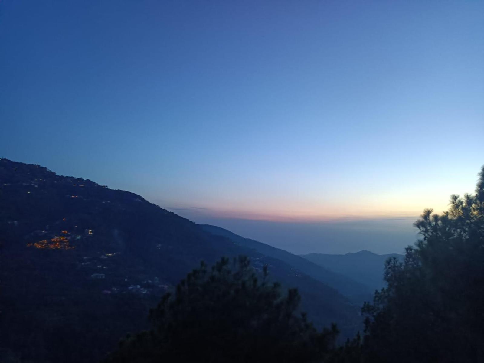 The Summer House Kasauli I Party & Music I Sky Bonfire I Managed By Exotic Stays المظهر الخارجي الصورة